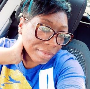 Meet your Posher, Latasha